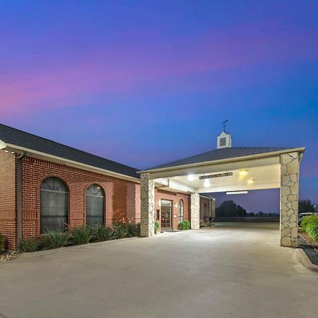 Best Western Inn Of Бренем Экстерьер фото