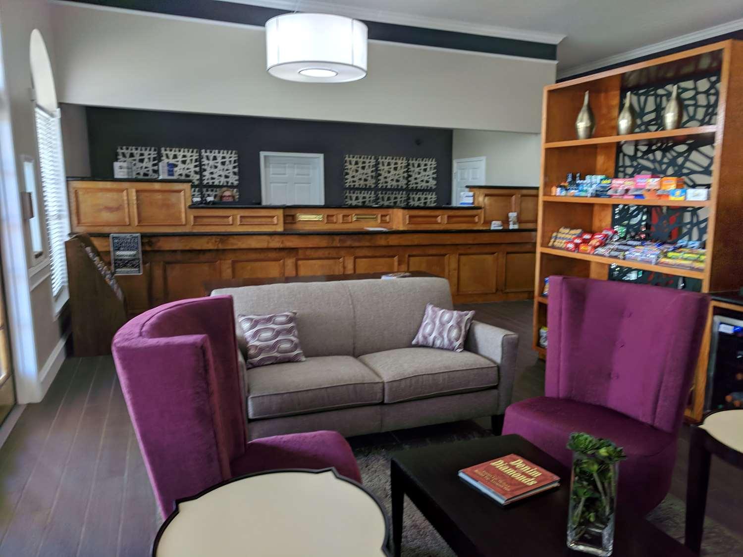 Best Western Inn Of Бренем Экстерьер фото