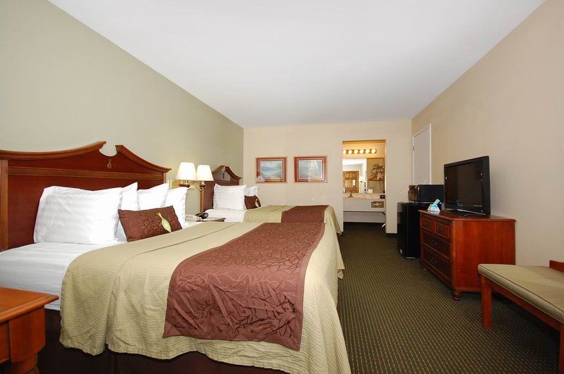Best Western Inn Of Бренем Номер фото